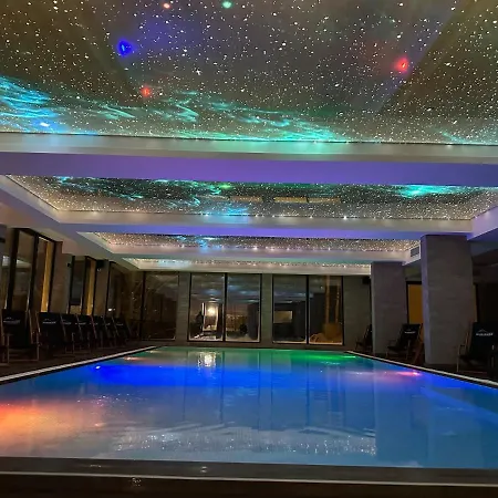 H2 Milmari Apartamento *